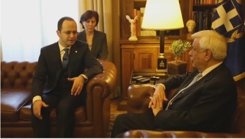 Ministria e Jashtme përcjell në mënyrë të njëanshme takimet e Bushatit në Greqi (foto, video)