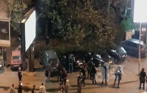 Maqedoni, digjet zyra e presidentit Ivanov
