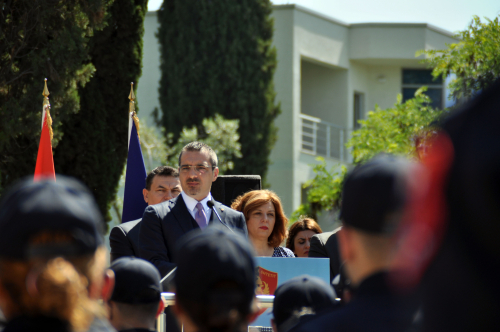 Zoti ministër, Akademia e Policisë nuk është organizatë politike!