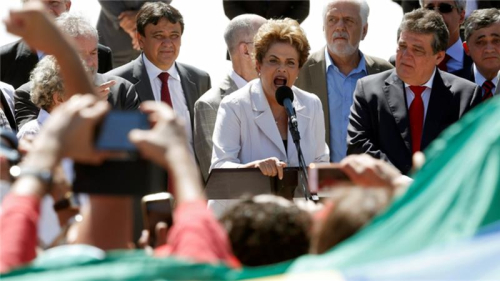 Senati pezullon për 180 ditë presidenten e Brazilit, Dilma Rousseff
