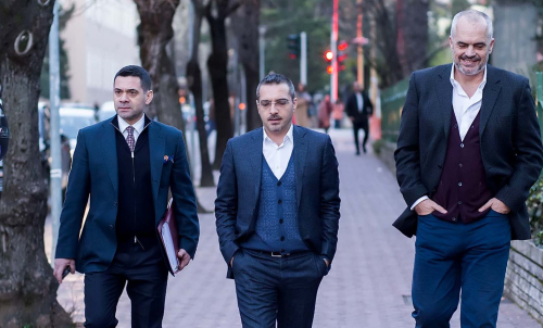 Trekëndëshi Rama, Ahmetaj e Tahiri, Shteti brenda Shtetit