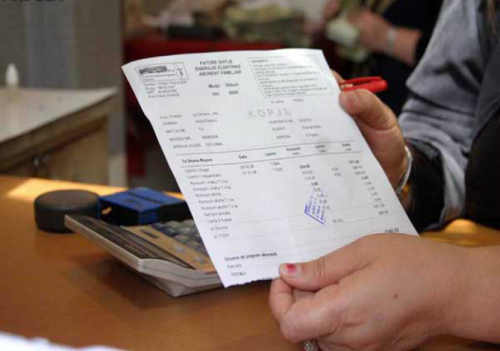 Lajme të reja nga OSHEE:  50kv më shumë për emigrantët