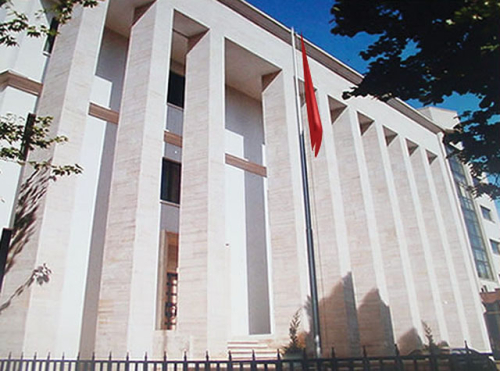Disponohen pamje filmike për çështjen ku akuzohet gjyqtarja Majlinda Andrea