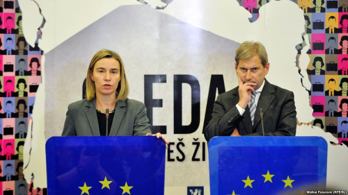 Hahn e Mogherini kërkojnë të nisë menjëherë zbatimi i reformës, BE nuk nxitohet për hapjen e negociatave