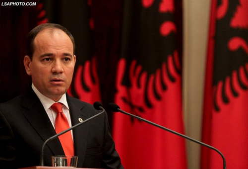 PS: Dekreti i Presidentit për zgjedhjet në Dibër, antiligjor dhe i pavlefshëm. Reagon Presidenti: Jam njoftuar zyrtarisht nga Gj. Kushtetuese më 1 gusht 2016
