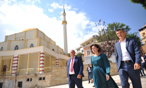 Legalizohen 35 xhami  në qarkun e Durrësit, "dhurata" e qeverisë përkon me vitin e zgjedhjeve