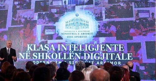 Rriten çmimet për librat shkollorë dhe tekstet dixhitale (tabletat)