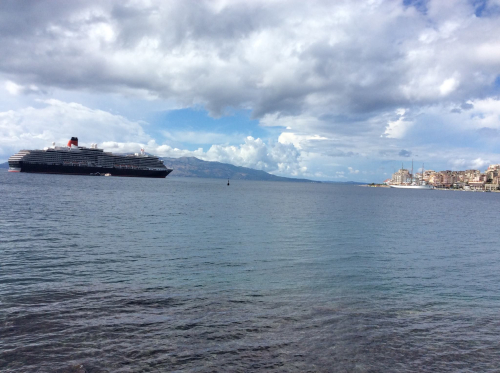 Foto/Saranda sot
