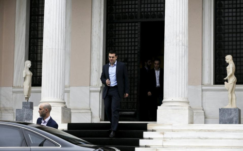 "Provokimet" e Hahn dhe Erdogan për çështjen çame dhe Traktatin e Lozanës, Tispras thërret Këshillin e Mbrojtjes