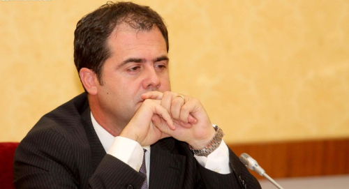 Drejt ngërçit miratimi i Vettingut, PD shkon në Kushtetuese, ambasadorët në zyrën e Xhafës