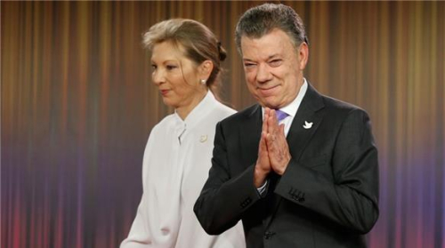 Nobeli për Paqen i shkon presidentit kolumbian Juan Manuel Santos