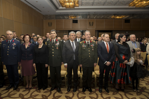 Ambasada Shqiptare në Turqi feston 28 Nëntorin