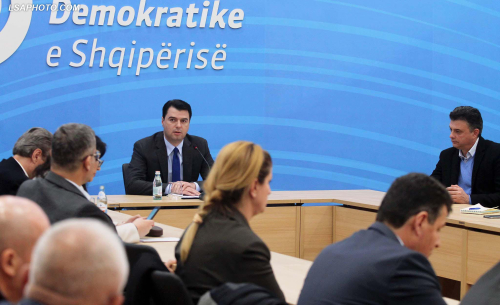Do kërkohet diçka më shumë sesa protesta