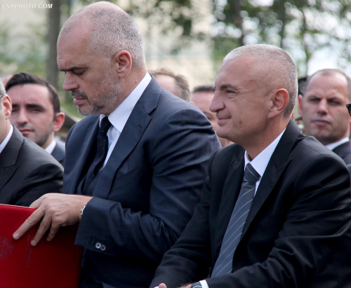 Qeveria si konfederatë partish dhe klanesh