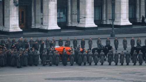 Video/Filmi i vetëm jozyrtar i varrimit të Josif Stalinit