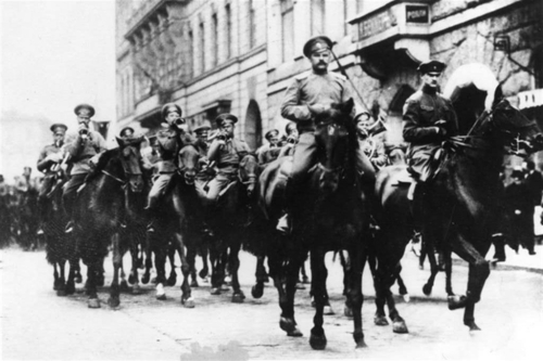 Revolucioni i 1917-ës përmes syve të të huajve të kohës. Një libër me vlerë për një ngjarje madhore