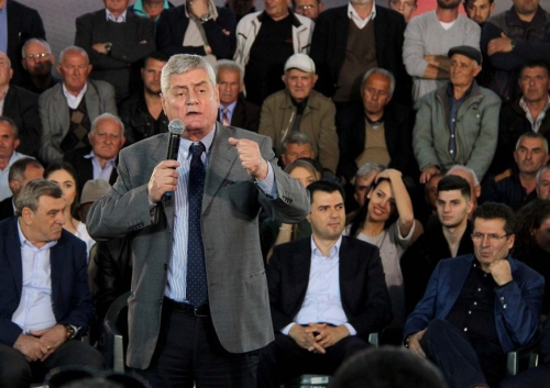 "Çadra mbyllet brenda pak ditësh"
