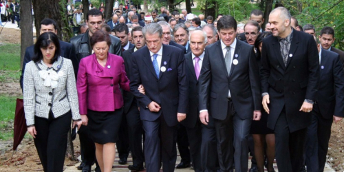 Lubonja: Zgjedhja e Ilir Metës President, çështje bandash