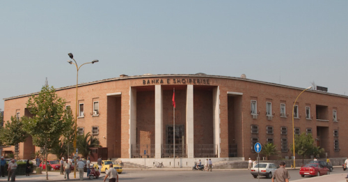 Banka e Shqipërisë jep versionin e saj për rikonstruksionin e ish-hotel "Dajti"