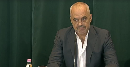 Më në fund një fjalë politike dhe jo hartim
