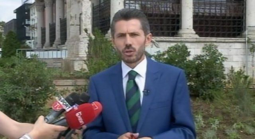 Myftiu i Tiranës nakatos më shumë çështjen "Skënderbeu i Mbuluar". Sqaron "vëllezërit katolikë që janë të ndjeshëm"