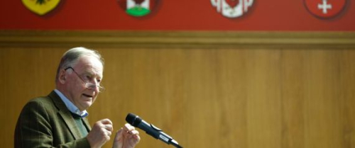 “Gjermanët duhet të jenë krenarë për Luftën e Dytë Botërore”