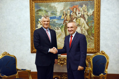 Thaçi e Meta presion BE-së: Nënshtetësi shqiptare për gjithë kosovarët