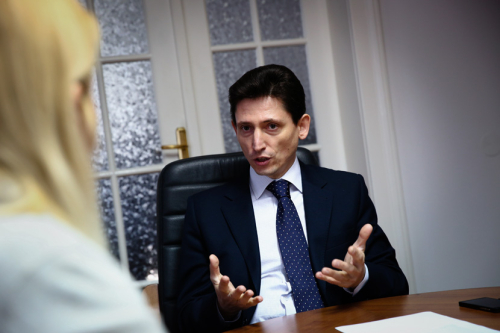 Ambasadori i Ukrainës në Beograd: “Serbia, instrument i Rusisë për të shkatërruar Europën”