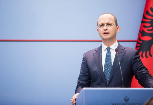 Agjencia ukrainase: Ditmir Bushati viziton Ukrainën në shkurt 2018