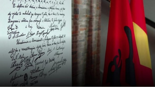 Shqipja fiton terren në Maqedoni, miratohet ligji i gjuhëve