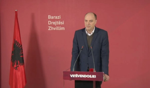 Visar Ymeri jep dorëheqjen si kryetar i Vetëvendosjes