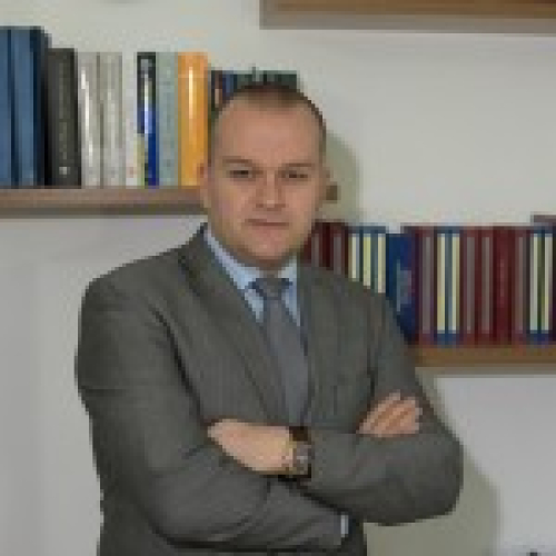 Një mungesë afati në afatin e arsyeshëm