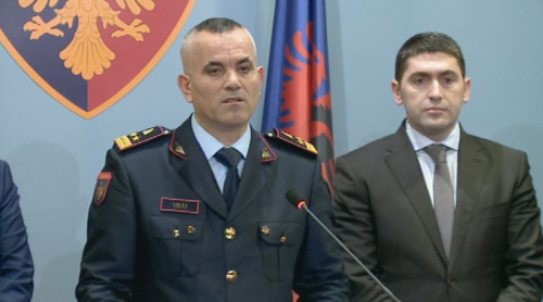 Bravo çuna! Banane dhe kokainë dhuratë nga shërbimet partnere