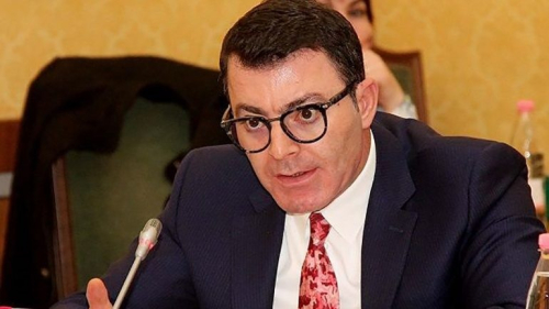 Një tjetër socialist para barrës së provës