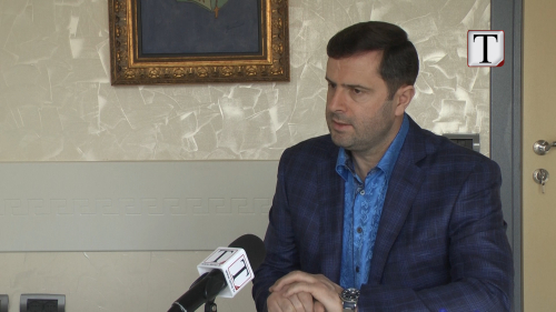 "Serbia bën biznes me Kosovën, Shqipëria bën folklor"