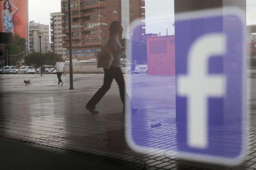 Bie popullariteti i Facebook