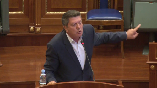 Akuza në parlamentin e Kosovës: Ish-prokurorja e EULEX, lidhje intime me një politikan