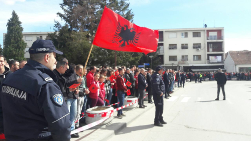 Shqiptarët e Preshevës kërkojnë trajtimin e çështjes së tyre në dialogun Prishtinë-Beograd