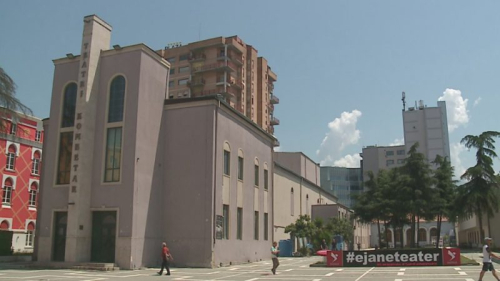 Teatri Kombëtar, Komisioni Europian rrëzon ligjin "Fusha". Prokurim i hapur për të gjitha subjektet private