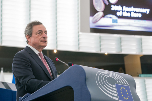 Parlamenti Europian i lejon Draghit të jetë anëtar i grupit sekret G30