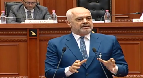 Kryeministri: Shqipëria do bëhet 100% PS. Niset për vizitë zyrtare në emisionin "Porta a porta"