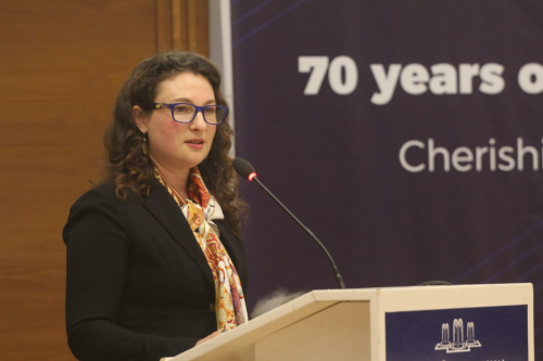 Zv/ambasadorja e SHBA: Gabohet kush mendon se reforma në drejtësi ka dështuar