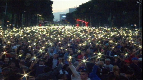 Foto/Protesta e Tiranës