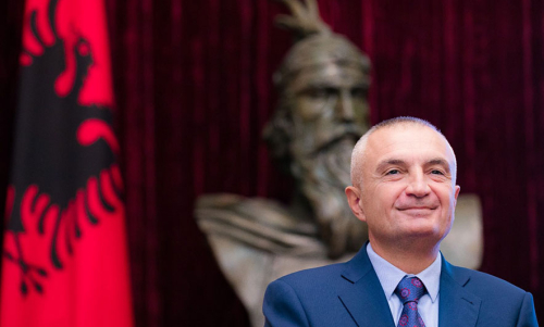 Versioni presidencial për reformën në drejtësi/Pse u bllokua krijimi i Gjykatës Kushtetuese?