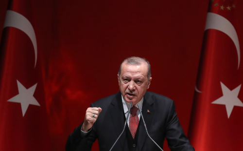 SHBA njeh genocidin armen. Erdogan: Ka një genocid real, ai ndaj indianëve të Amerikës