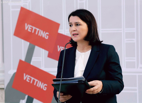 A është e ligjshme qenia e znj. Natasha Mulaj në krye të Kolegjit të Posaçëm të Apelimit?