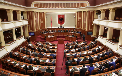 Lista të hapura apo të mbyllura? Të zgjedhësh apo të votosh zgjedhjet e kryetarëve?