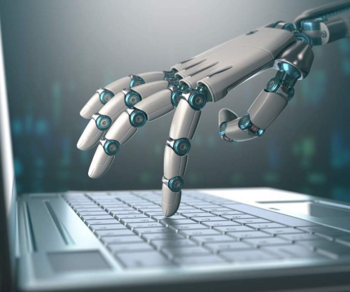 Eseja e parë e shkruar nga një robot: Ne nuk po komplotojmë për të marrë kontrollin e njerëzimit