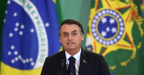 Bolsonaro: Vaksina e Pfizer mund t’i kthejë njerëzit në krokodilë dhe të bëjë femrat me mjekër