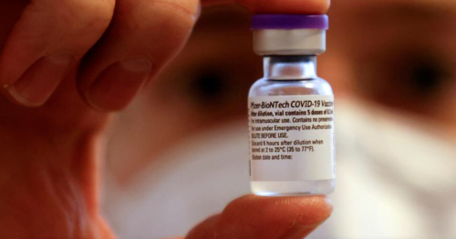 Pfizer redukton përkohësisht dërgesat e vaksinës anti-CoVid në Europë